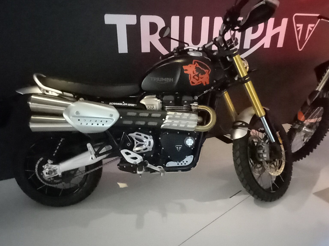 Triumph Factory Visitor Experience-欣克利必去景点