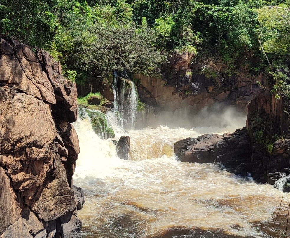 La Llovizna Park-圭亚那城必去景点