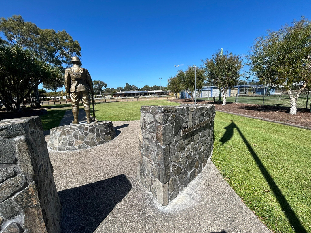 Moore Park Beach ANZAC Memorial Park