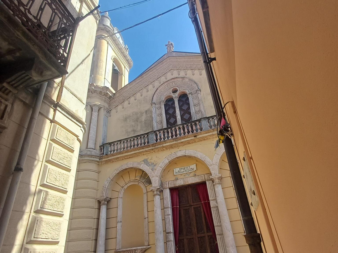 Chiesa Ss. Salvatore-Gimigliano必去景点