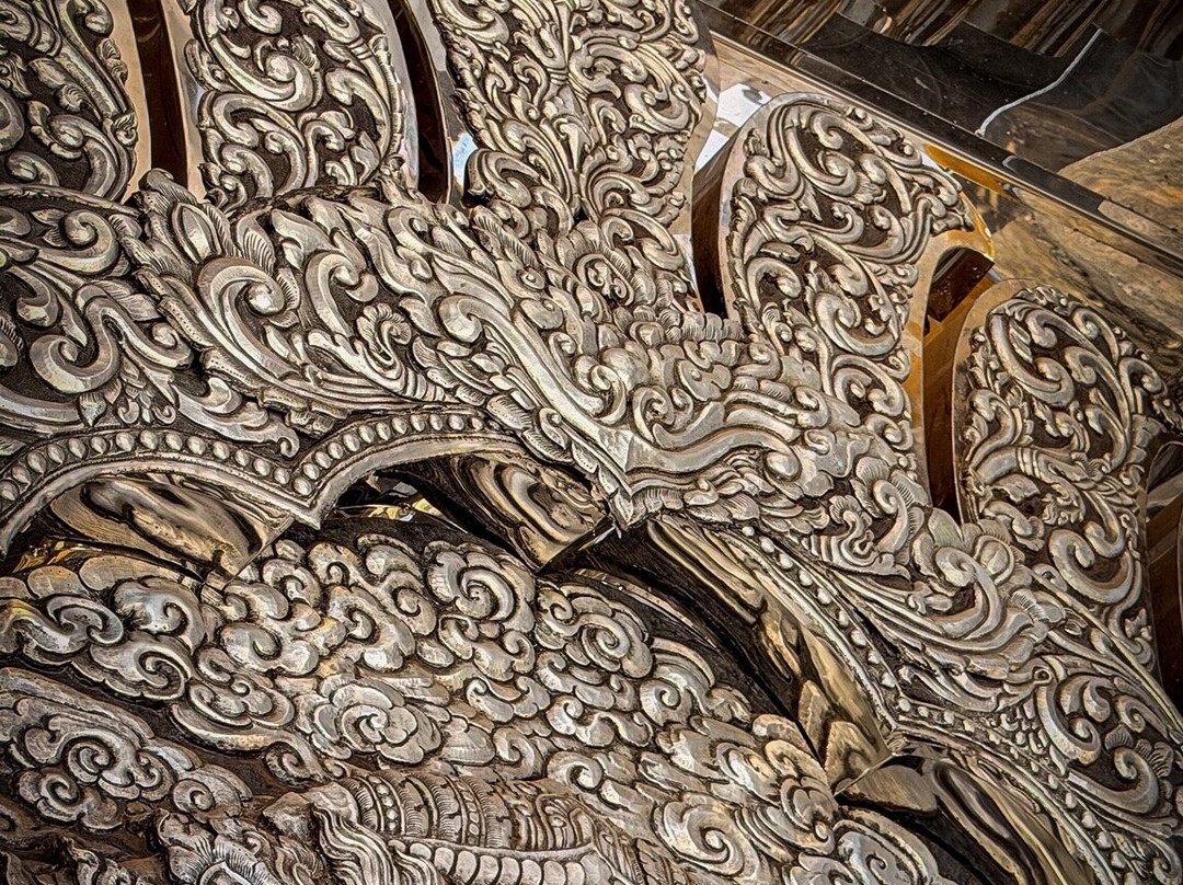 Wat That Noi Si Bun Rueang-达帕侬必去景点