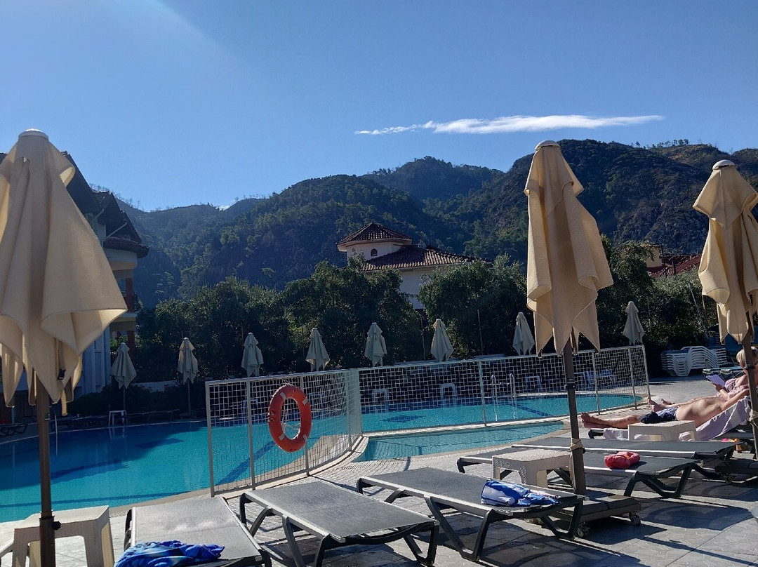 Club Sun Village Apartments主图