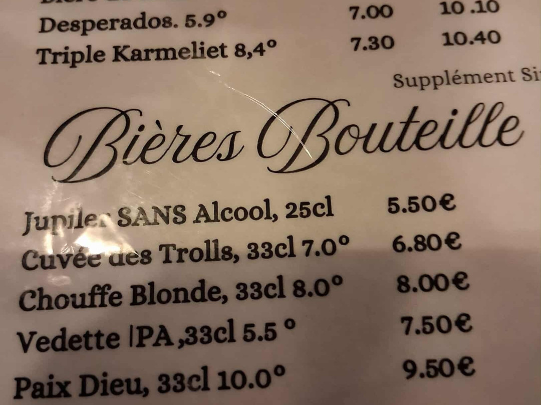 Bowl in cafe-梅尔莱班必去景点