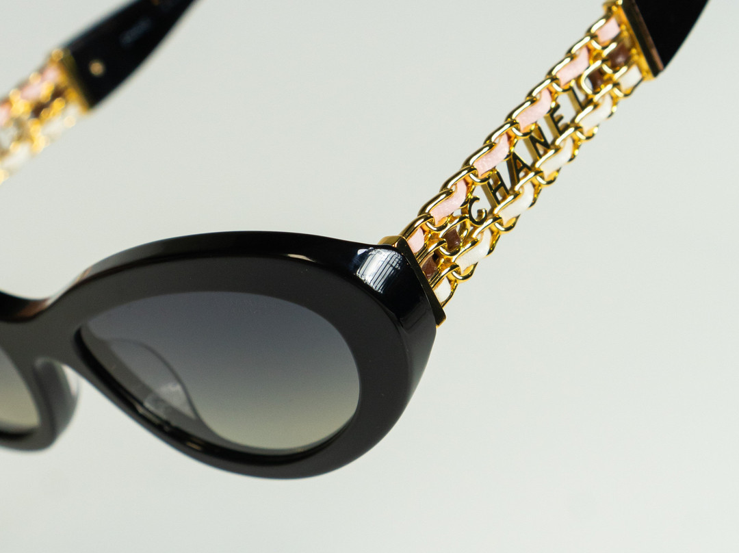 CSCB 2 Vintage Eyewear & Clothing
