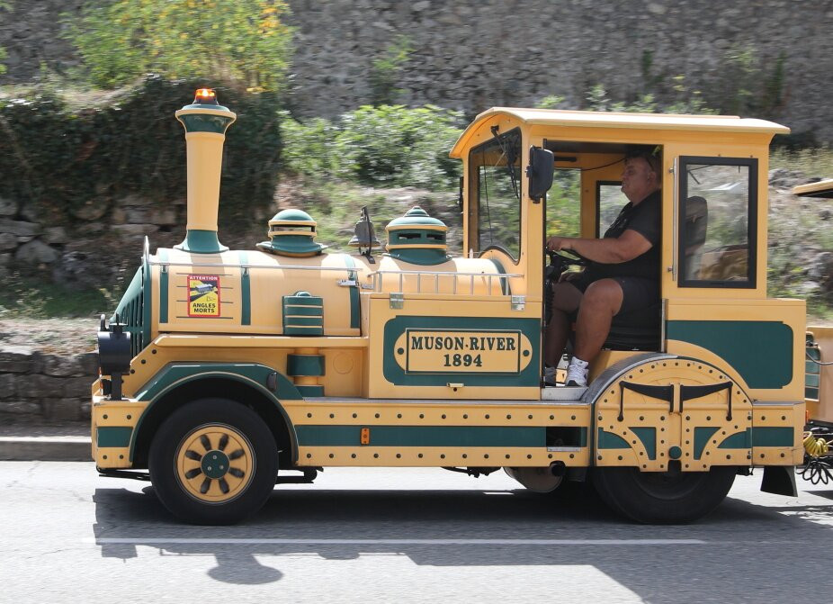 Le Petit Train-Corte必去景点