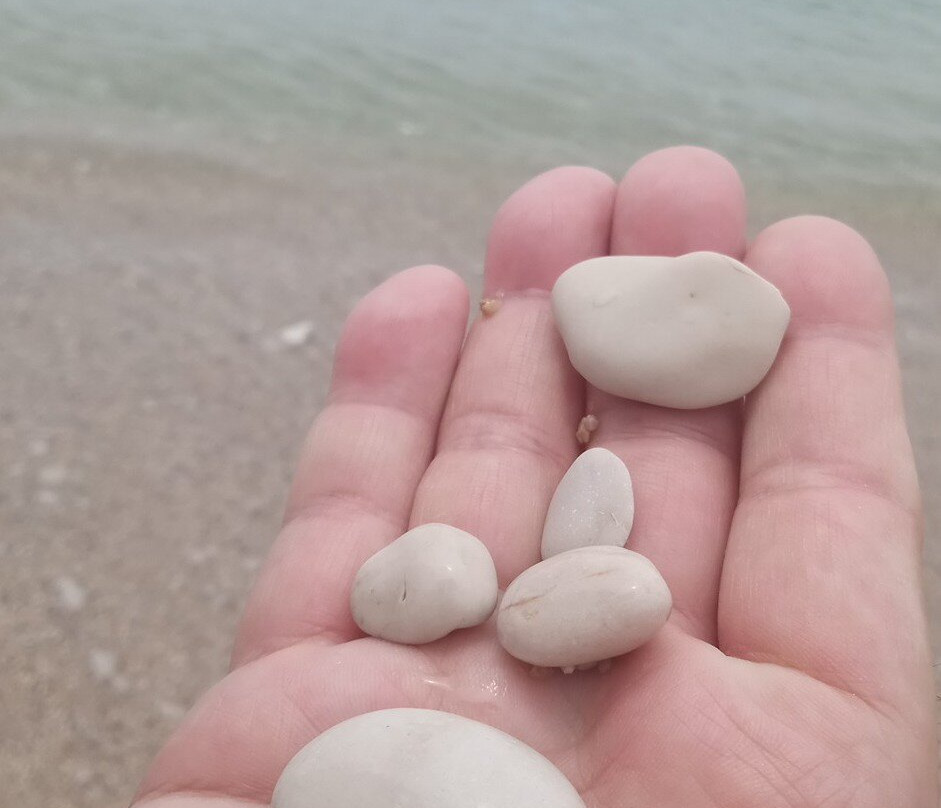 Jale Beach-Himare必去景点