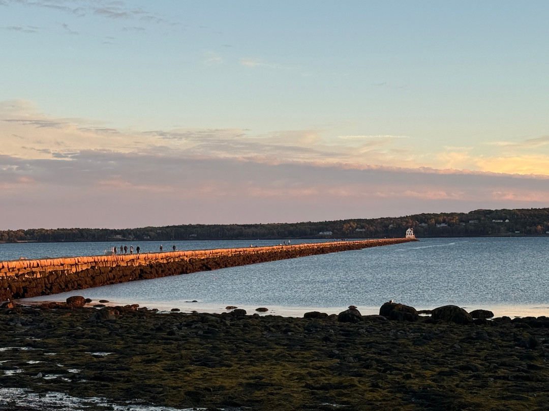 Rockland Breakwater Light-罗克兰必去景点