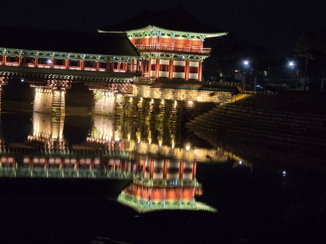 Woljeonggyo Bridge-庆州市必去景点