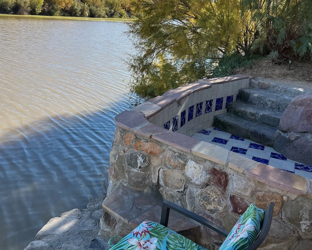 Fire Water Lodge主图