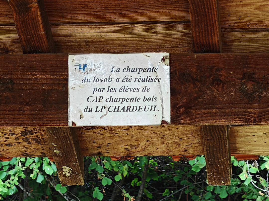 Lavoir de Saint-Martial-d'Albarède-Saint-Martial-d'Albarede必去景点