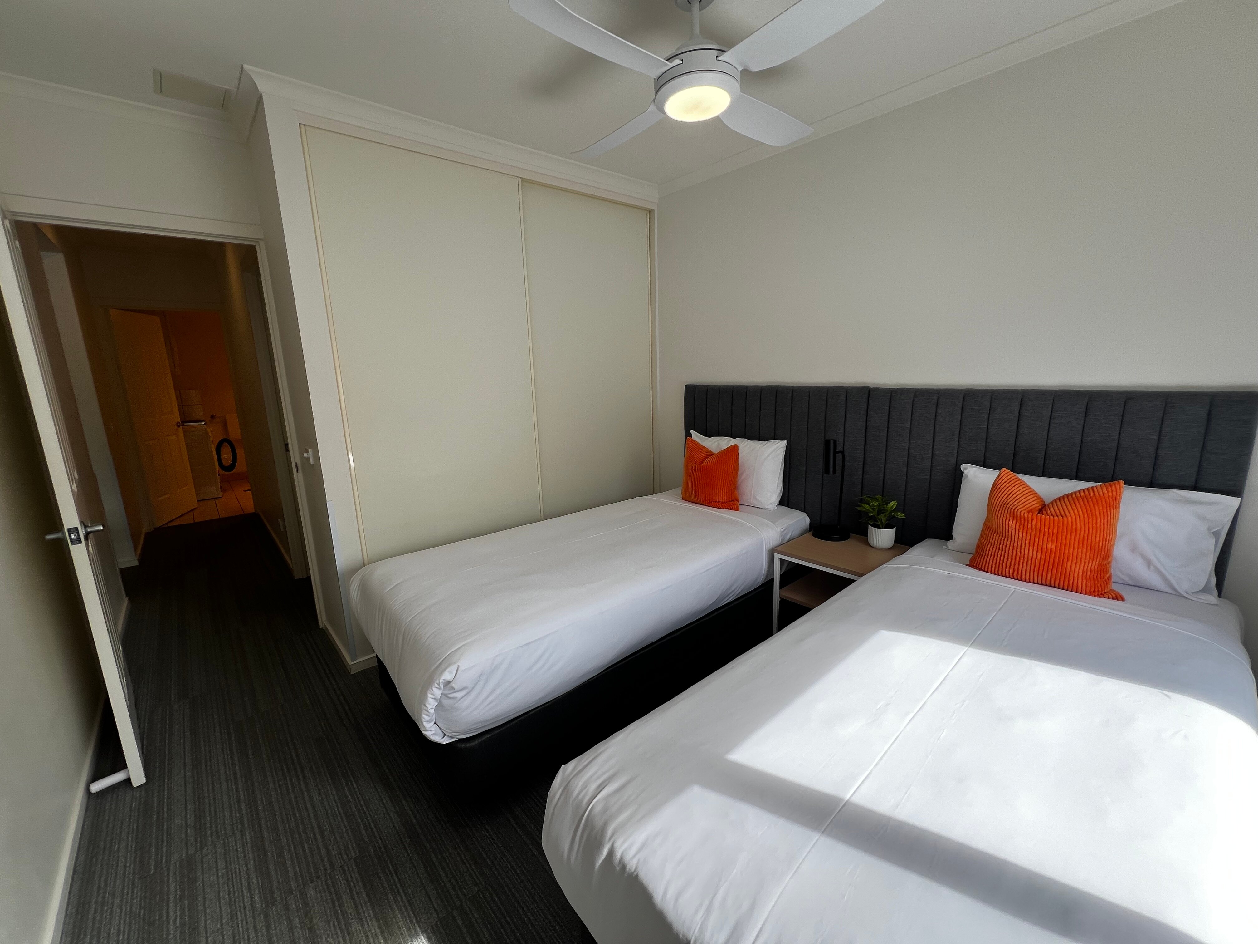 瓦南布尔探索酒店-客卧