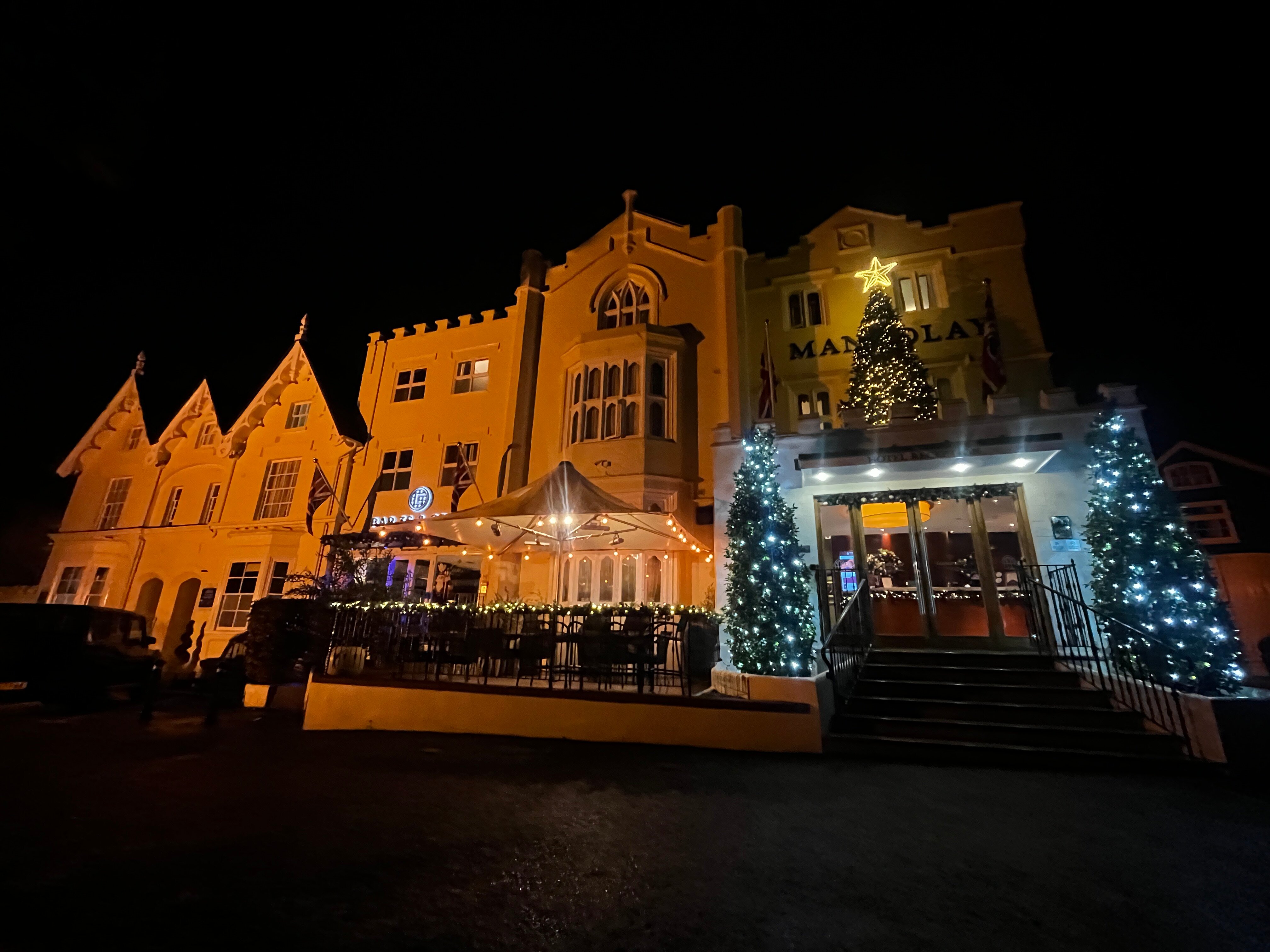 曼多雷酒店-官方