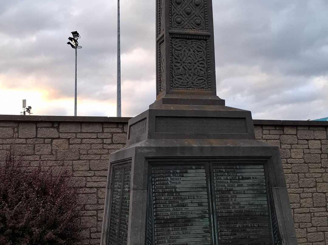 War Memorial-布瑞必去景点