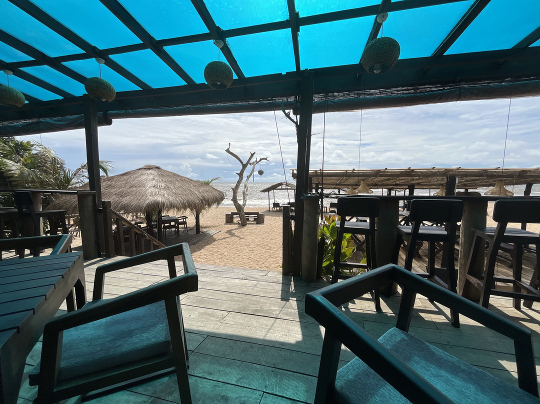 Shelter Beach Restaurant