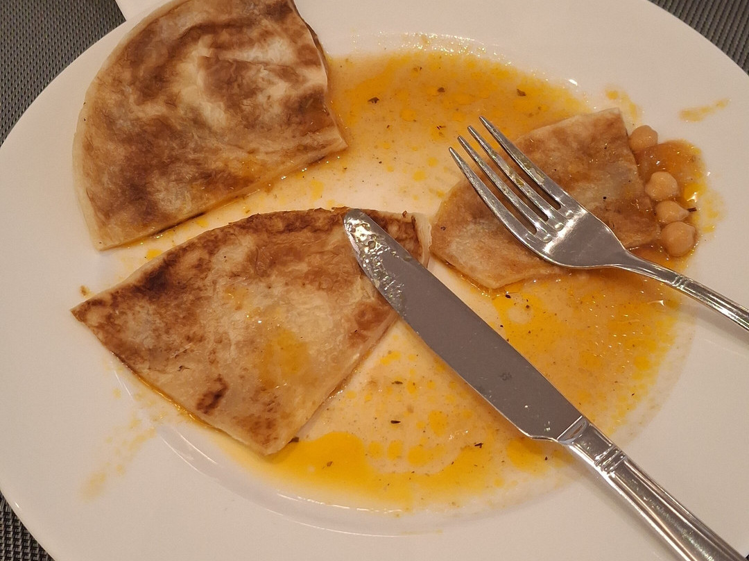 Clarion Hotel Jeddah Airport主图