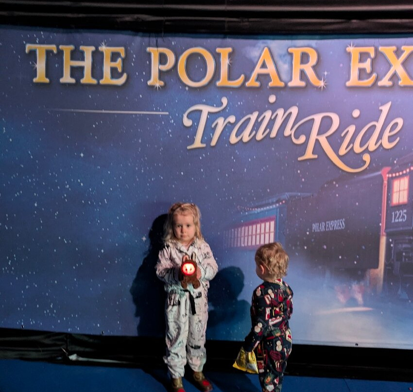 The Polar Express Train Ride at Wensleydale-Leeming Bar必去景点