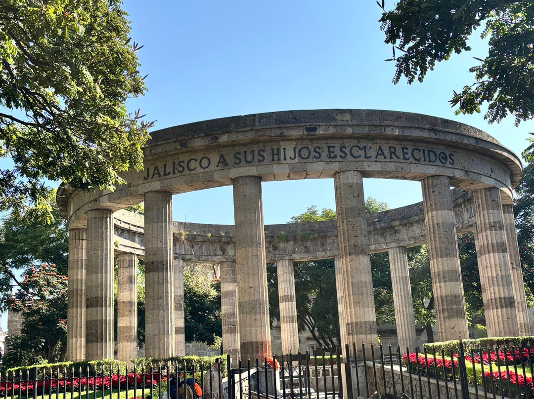 Rotonda de Los Jaliscienses Ilustres-瓜达拉哈拉必去景点