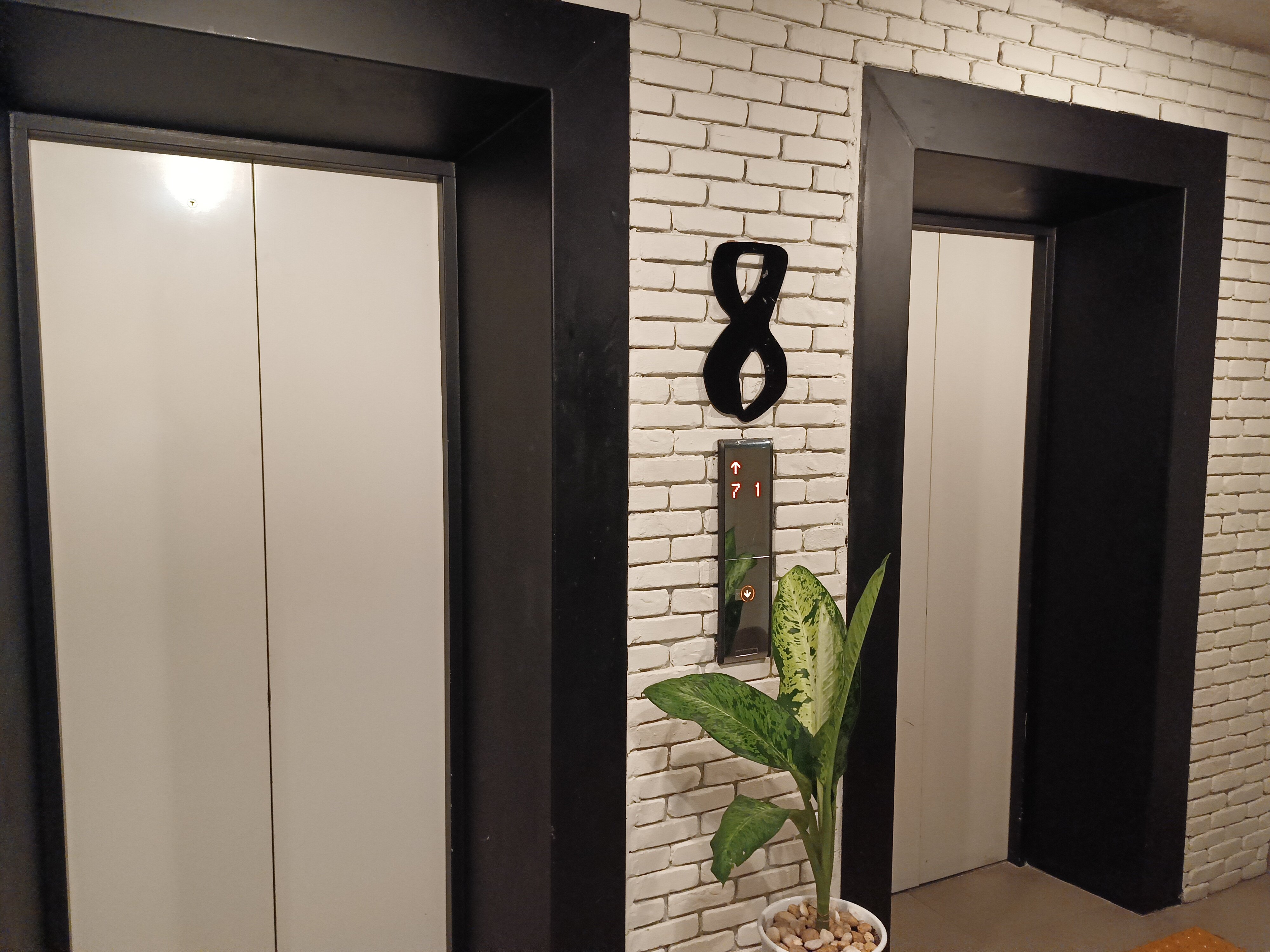 阳光流行酒店-官方