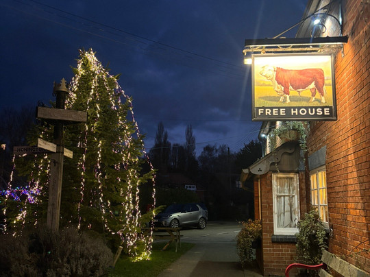 The Bull Freehouse-Troston必去景点