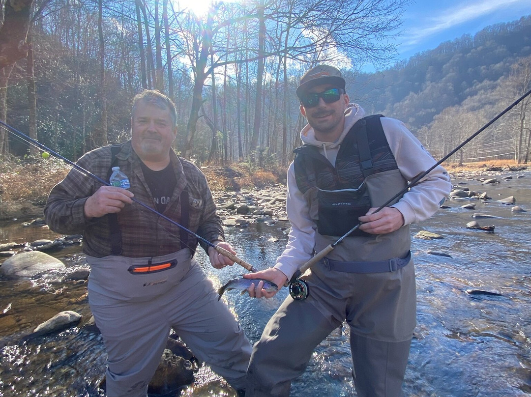 Rivers Edge Outfitters-切罗基必去景点