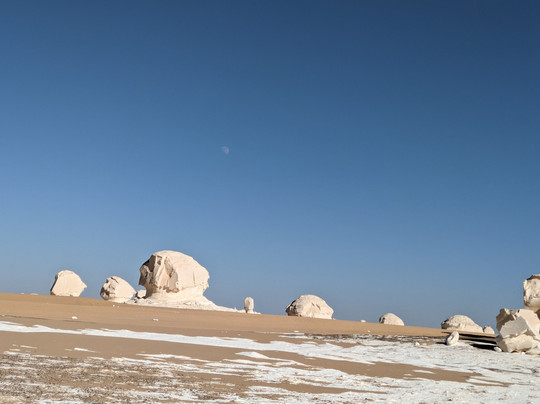 White Desert Safari-Bawiti必去景点