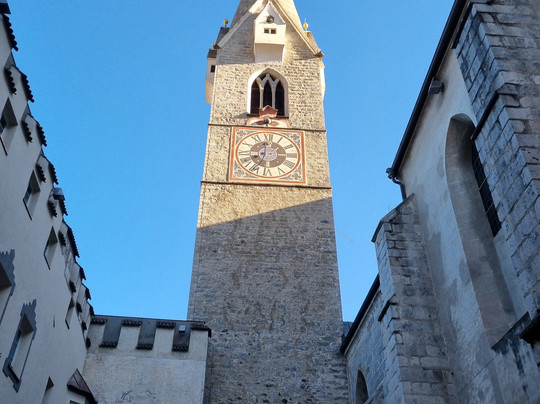 Torre Bianca-布雷萨诺内必去景点