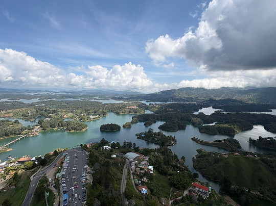 El Penon de Guatape-Guatape必去景点