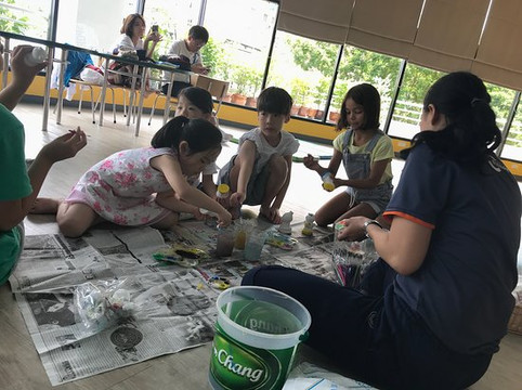 察殿曼谷沙吞酒店主图