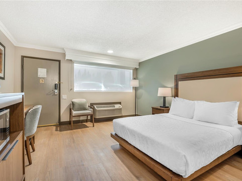 本那比酒店住宿-Best Western Plus Burnaby Hotel