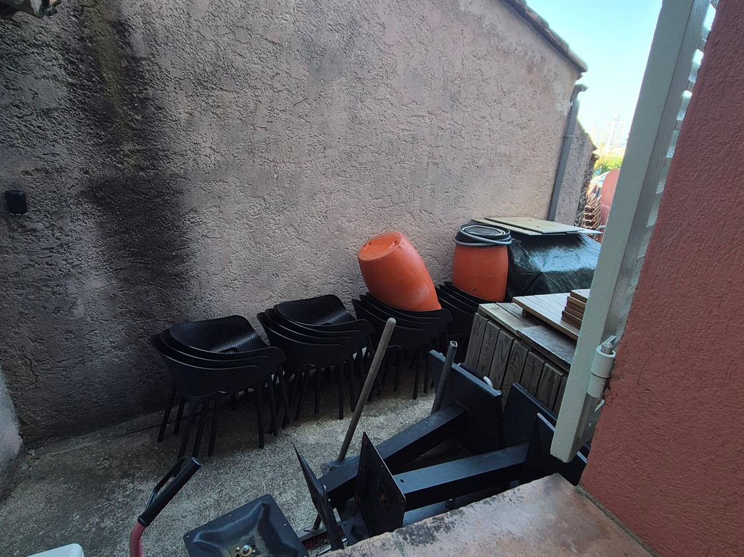 奥斯陶波奇洛斯酒店主图