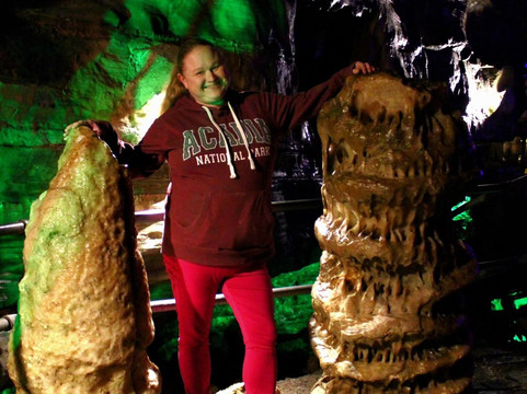 Howe Caverns-Howes Cave必去景点