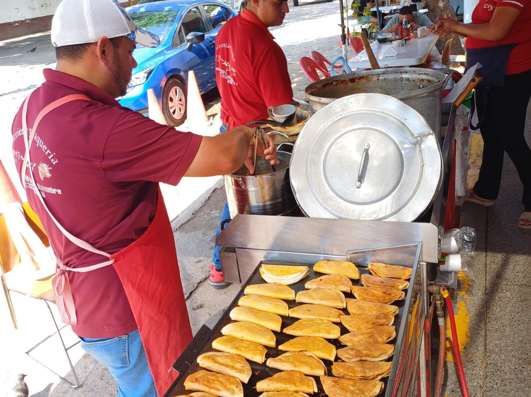 Vallarta Eats Food Tours-瓦拉塔港必去景点