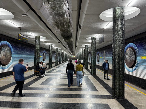 Tashkent Metro tour guide-塔什干必去景点