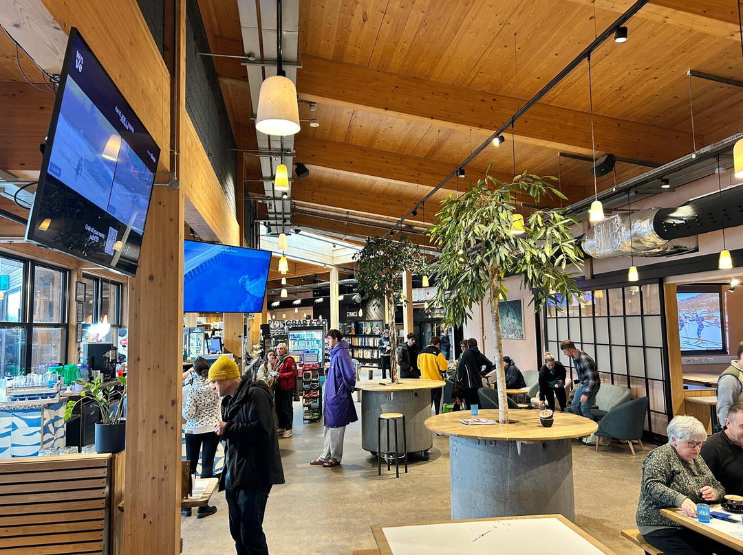 The Wave-Easter Compton必去景点