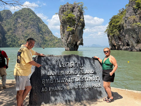 Amazing Canoeing-班巴克洛必去景点