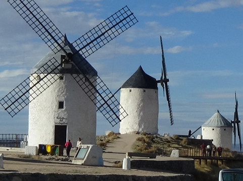 风车-孔苏埃格拉必去景点