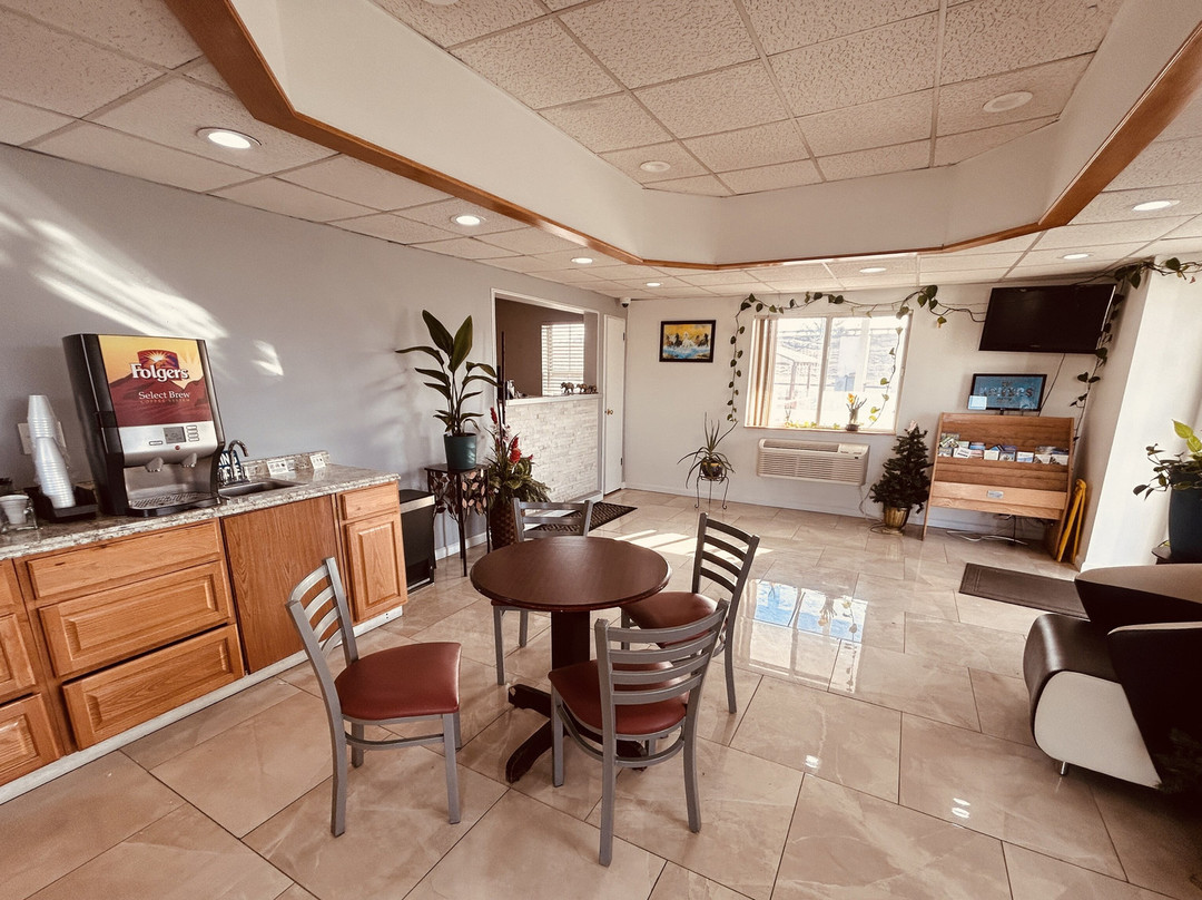 Residential Suites Blue Springs by Hotel O I 70