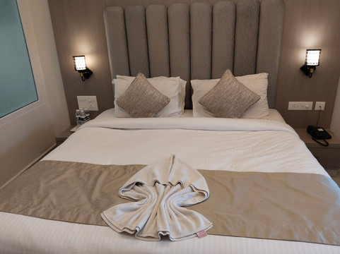 帕克精华酒店主图