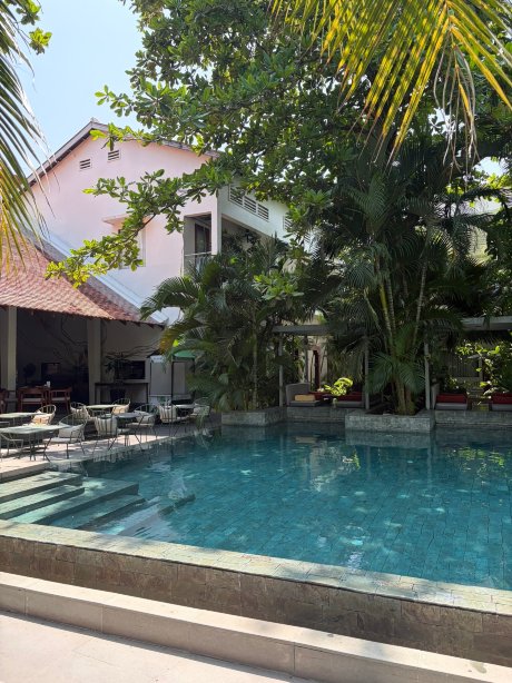 人工林城市水疗度假村-官方