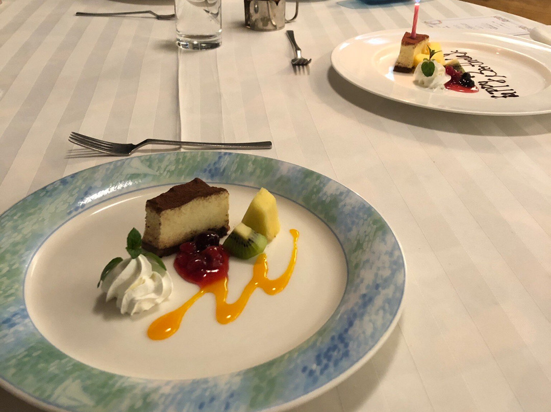 佐岛海湾酒店主图