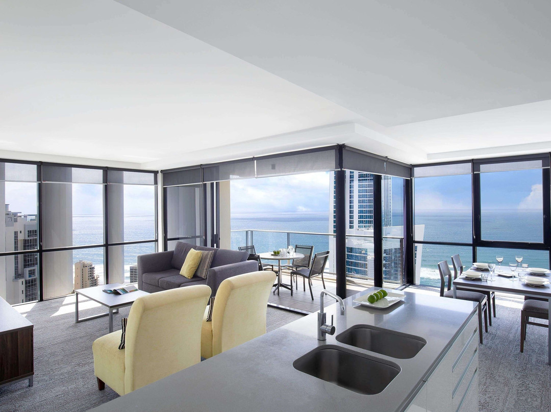 曼特拉圆环卡维尔酒店 - 冲浪者天堂主图