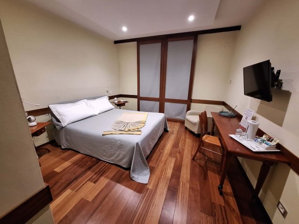 洛坎达戴拉杰洛酒店-官方