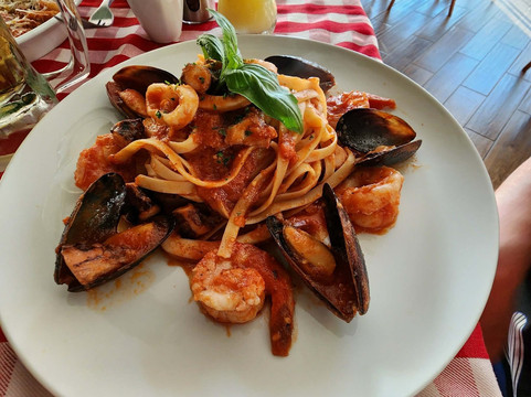 Tarantella, Bucerías