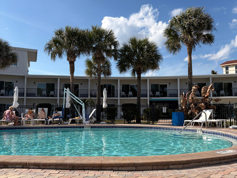 海马海滨酒店主图