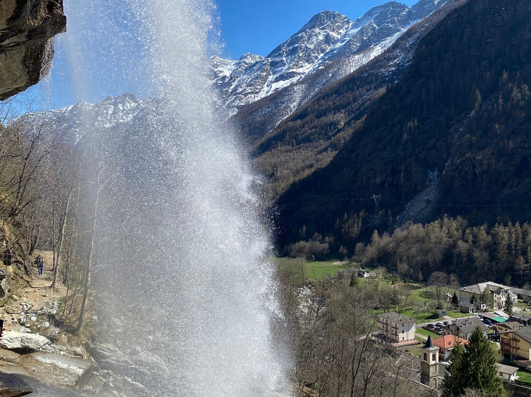 Cascata Di Noasca-Noasca必去景点