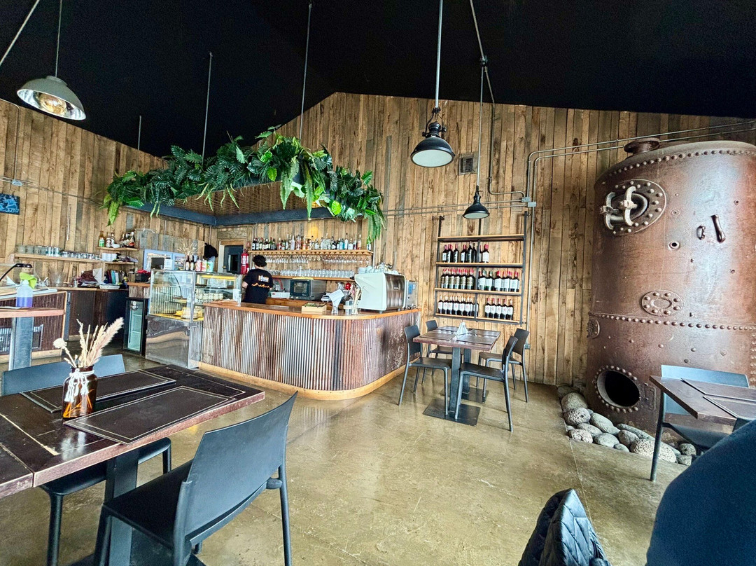 La Escondia Puerto Natales主图