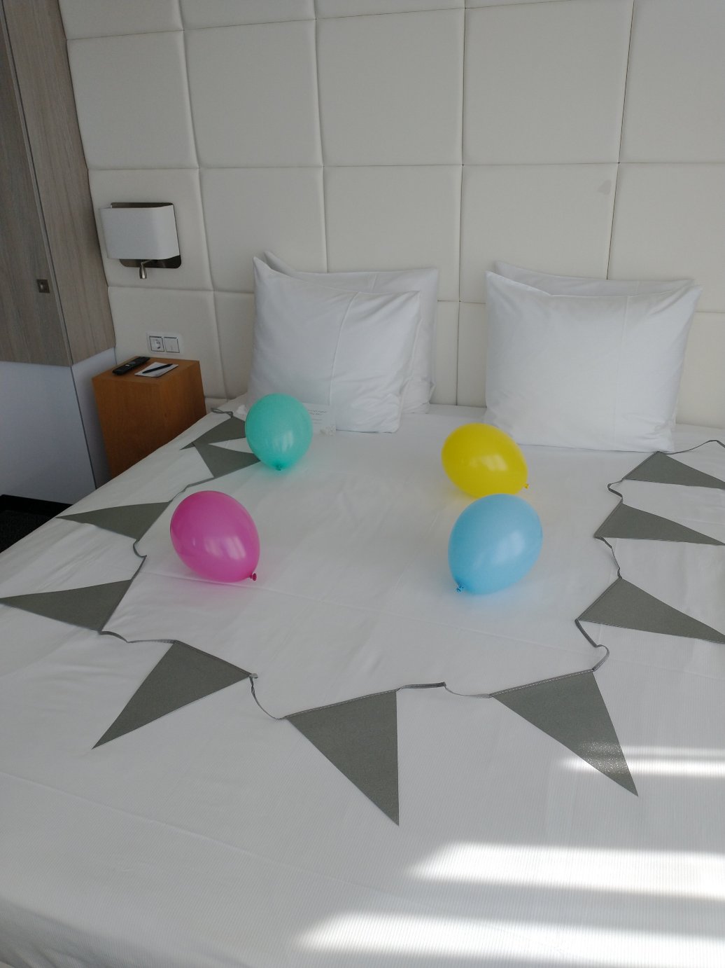 蒂尔凡德瓦克酒店-官方