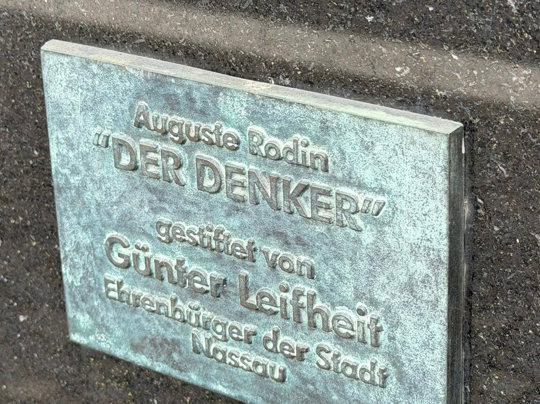 Skulptur „der Denker“