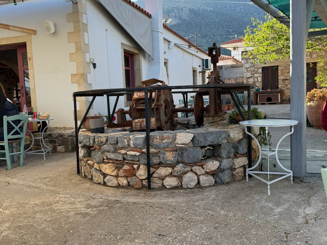 Upper Town of Monemvasia-莫奈姆瓦夏必去景点
