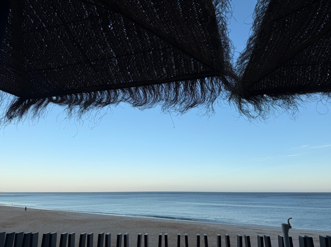 塞勒玛海滩村酒店主图